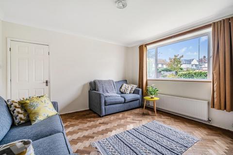 15 Hazelmere Way, Bromley, BR2 7PA