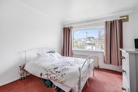 15 Hazelmere Way, Bromley, BR2 7PA