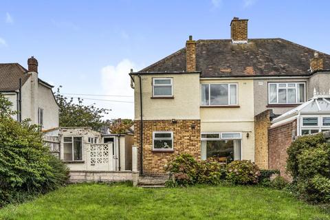 15 Hazelmere Way, Bromley, BR2 7PA