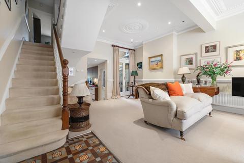 undefined, Acfold Road,  London, SW6