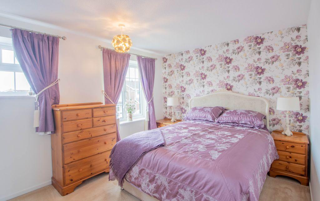 Bedroom 1 (Double)
