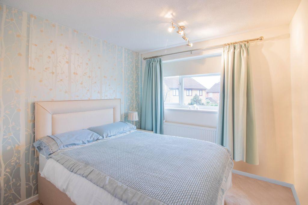 Bedroom 2 (Double)