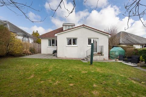 17 Beechlands Drive, Clarkston, Glasgow, G76 7XA