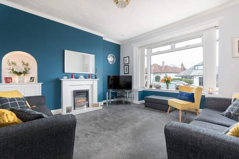 17 Beechlands Drive, Clarkston, Glasgow, G76 7XA