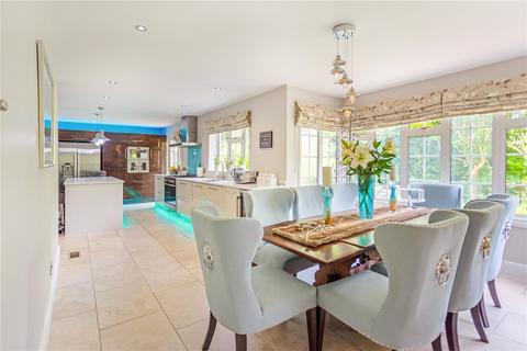 5 bedroom detached house to rent, Southcote Way, Penn, High Wycombe, Buckinghamshire, HP10