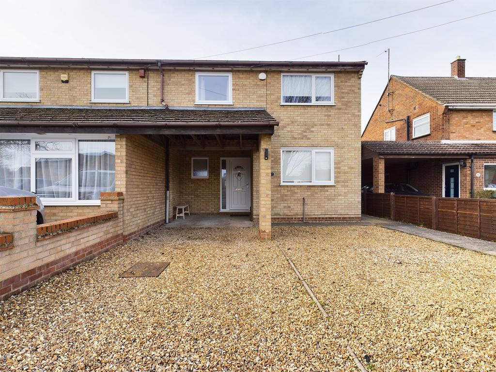 Wadloes Road, Cambridge, Cambridgeshire 3 bed property £2,000 pcm (£462 pw)