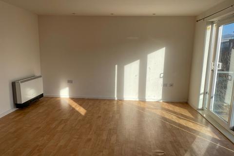 2 bedroom flat to rent, Cwrt Afon Lliedi, Millenium Quay