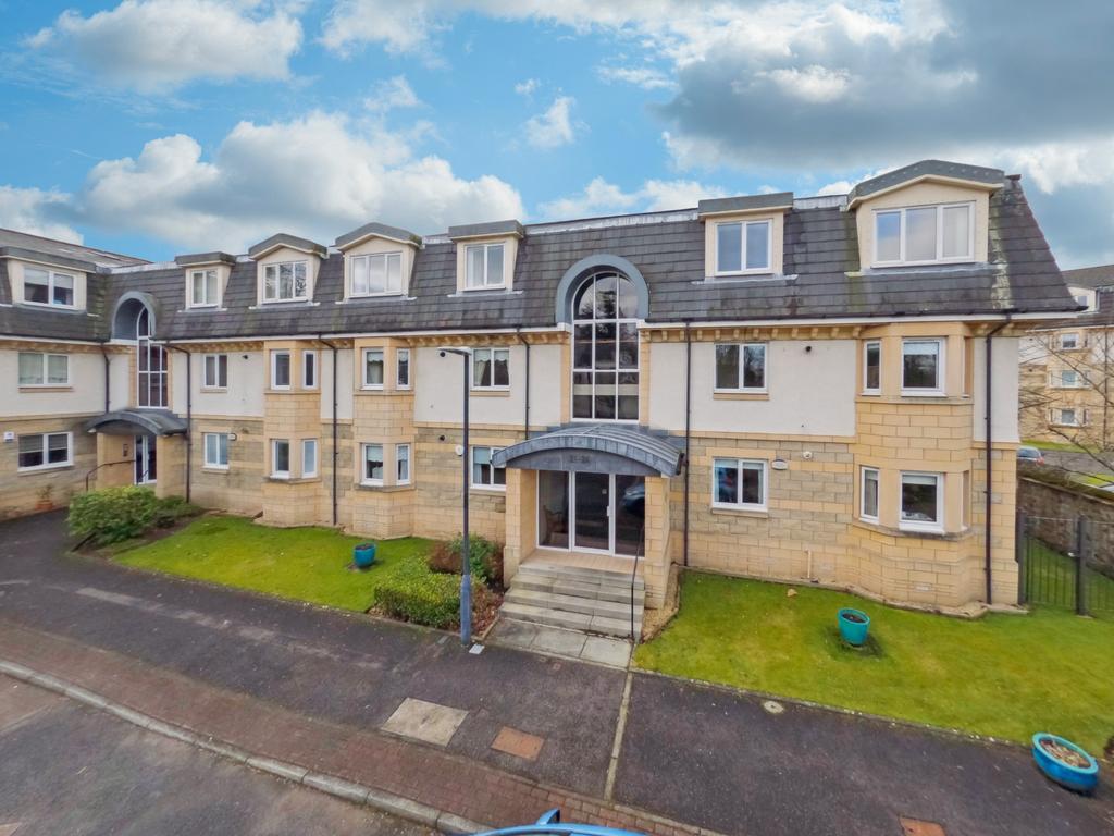 Beechwood Gardens, Stirling... 3 bed apartment £245,000