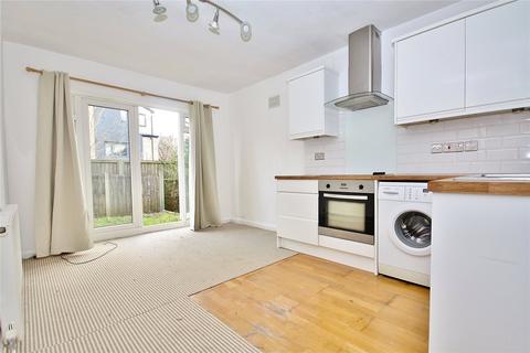 1 bedroom apartment for sale, Woodlands Court, Woking, Surrey, GU22