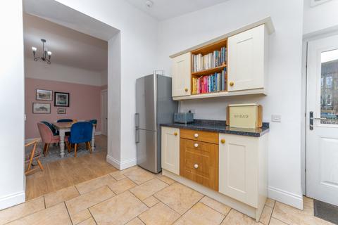 6 Corrie Grove, Glasgow, G44 3PP