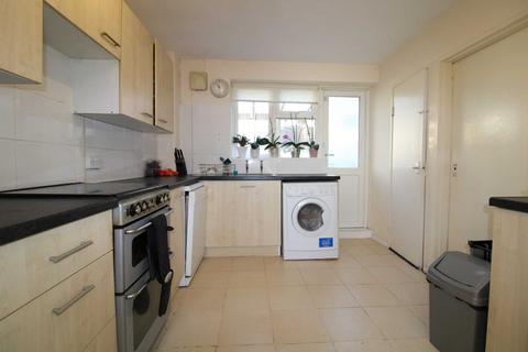 3 bedroom terraced house for sale, Marshe Close, Potters Bar