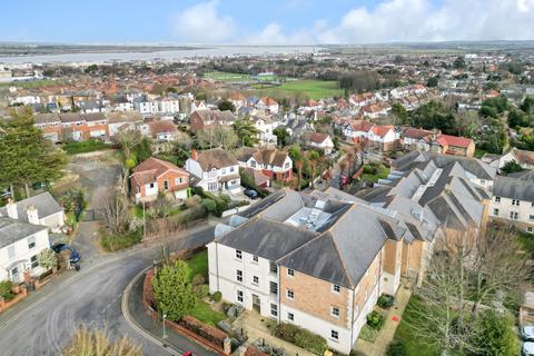 1 bedroom apartment for sale, Nelson Court, Glen View, Gravesend, Kent, DA12