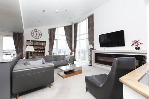 17/7 Appin Place, Edinburgh, EH14 1NJ
