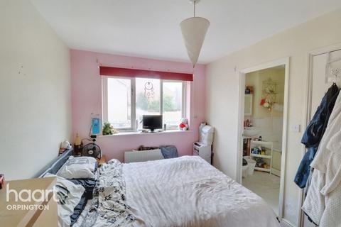 139 Star Lane, Orpington, BR5 3LN