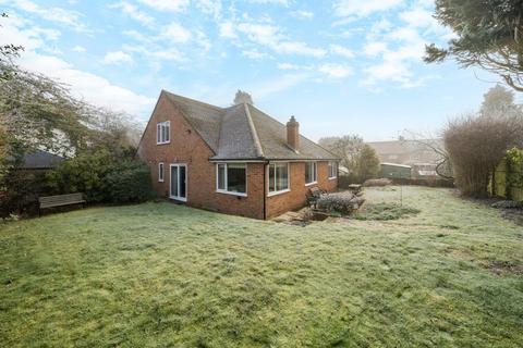 Pendle Bath Road, Speen, Newbury, RG14 1QY