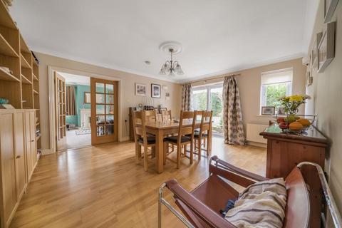 Pendle Bath Road, Speen, Newbury, RG14 1QY