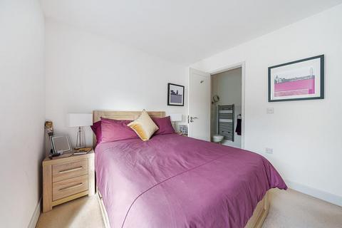 2 bedroom flat for sale - Swindon,  Wiltshire,  SN2