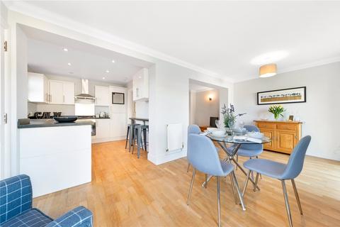 79 Rolleston Avenue, Petts Wood, Orpington, BR5 1AL