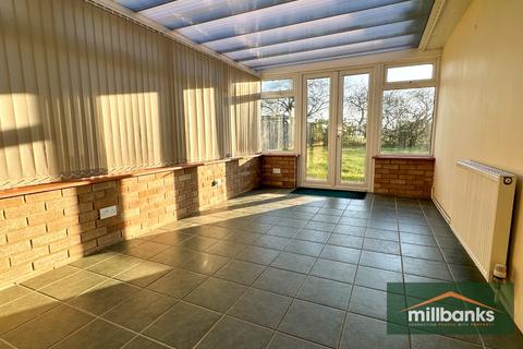 Vadeen Mill Lane, Rockland All Saints, Attleborough, NR17 1TX