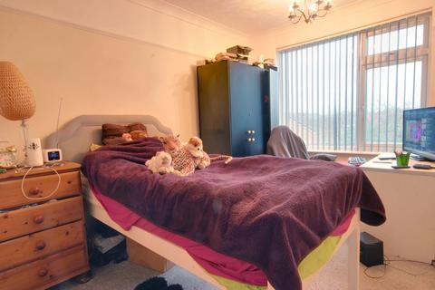 17 Alpha Avenue, Beverley, HU17 7JD