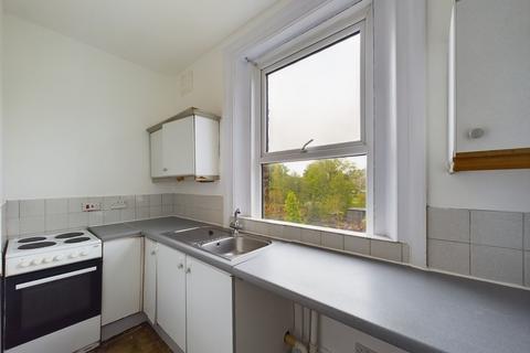 2 bedroom flat for sale, Flat 3, 6 Maison Dieu Road