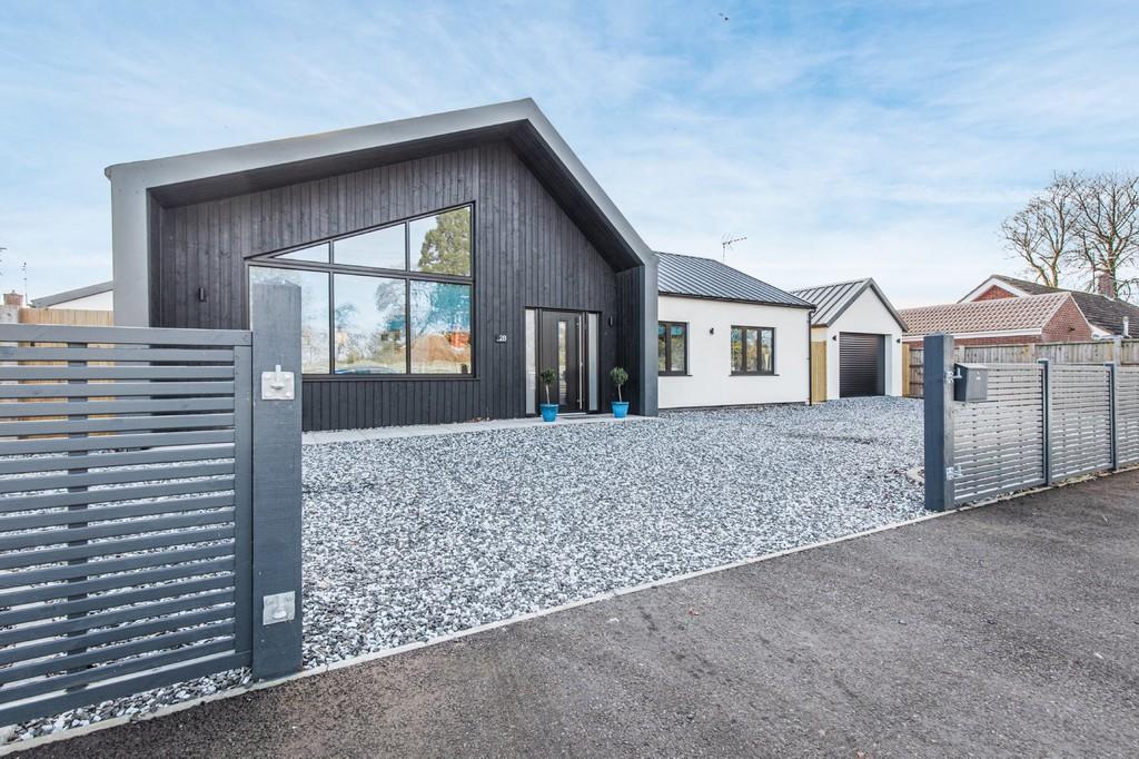South Wootton 3 bed detached bungalow for sale £550,000