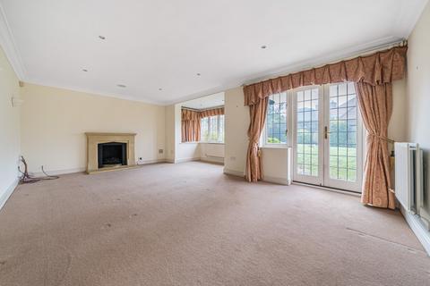 5 bedroom detached house for sale, Summit Place, Weybridge, KT13