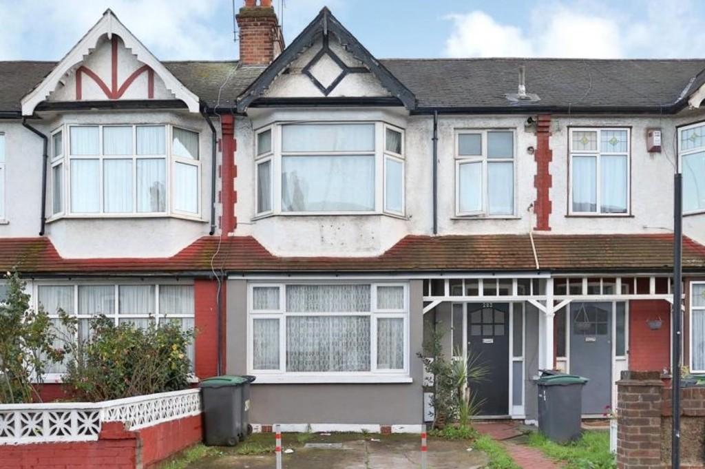 Lordship Lane, Bruce Grove, London, N17 1 bed apartment £1,250 pcm (£