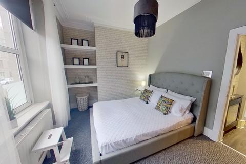 2 bedroom flat to rent - Walker Road, Torry, Aberdeen, AB11