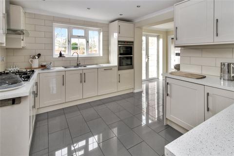 5 Carlton Gate, Broome Manor, Swindon, SN3 1NF