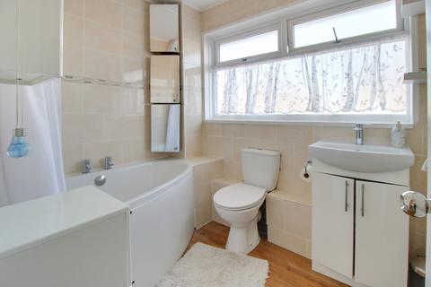 30 Tryon Close, Swindon, SN3 6HG