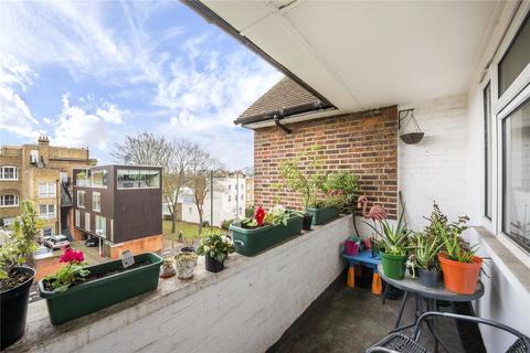 2 bedroom flat for sale, Mortlake High Street, London