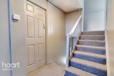 1 bedroom in a house share to rent, Long Banks, Harlow