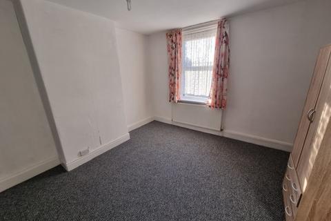 2 bedroom house to rent, St Barts Terrace, Barnsley