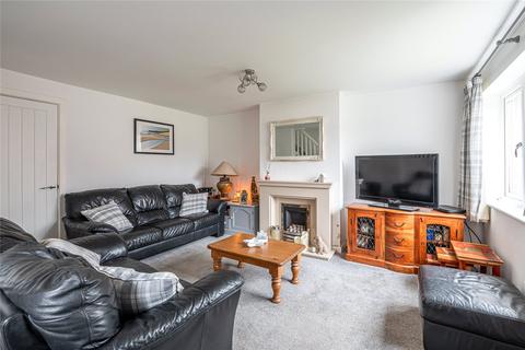 10 Birkdale Walk, Leeds, LS17 7SX