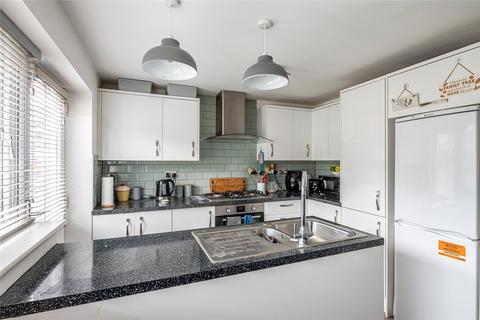 10 Birkdale Walk, Leeds, LS17 7SX