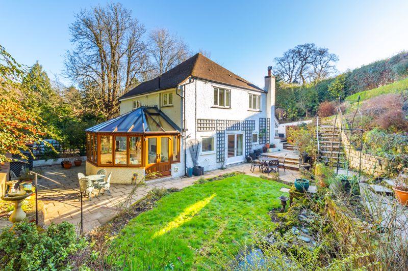 Portley Wood Road, Whyteleafe 4 bed detached house for sale £990,000