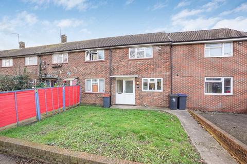 6 bedroom terraced house to rent, Knight Avenue, Canterbury