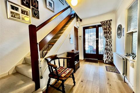 6a Ipswich Road, Bournemouth, BH4 9HZ