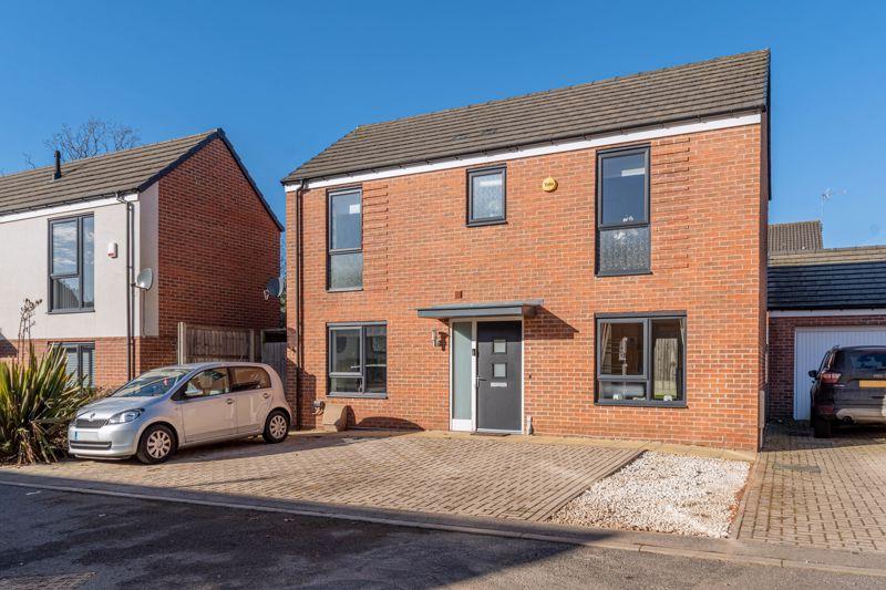 Lower Beeches Road, Northfield... 3 bed detached house £290,000