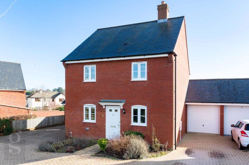 Sutton Walls Grove, Kington, HR5 3GH 3 bed detached house for sale £