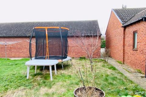 2 bedroom apartment for sale - THREE ELMS