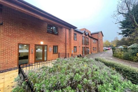 3 bedroom apartment to rent, Over 55's only, Club Lane, Woburn Sands, MK17 8FA