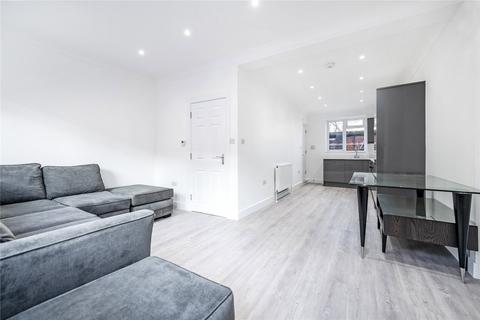 3 bedroom maisonette to rent, Old Montague Street, E1