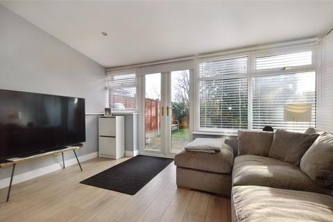 65 Meadowgate Drive, Lofthouse, Wakefield, WF3 3SR