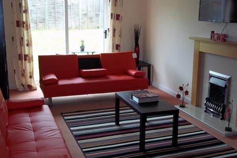 1 bedroom in a house share to rent, Hornpie Road - DBR