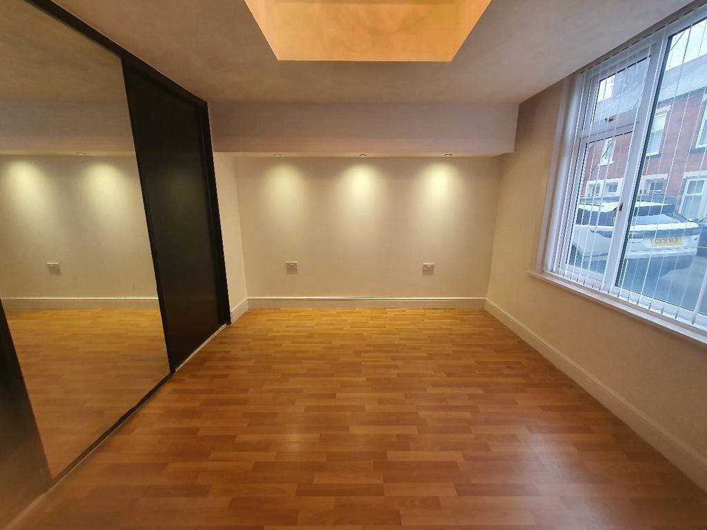Collingwood Street, South Shields 1 bed flat £450 pcm (£104 pw)
