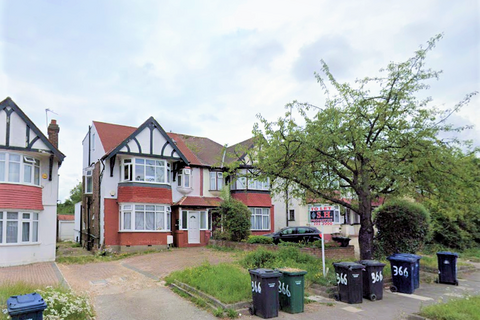 undefined, Watford Way, Hendon, NW4 4XA
