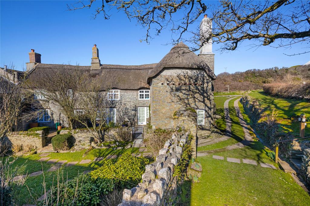 Malborough, Kingsbridge, Devon, TQ7 3 bed terraced house for sale £