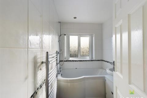 54 Ashfields Road, Shrewsbury, SY1 3SD